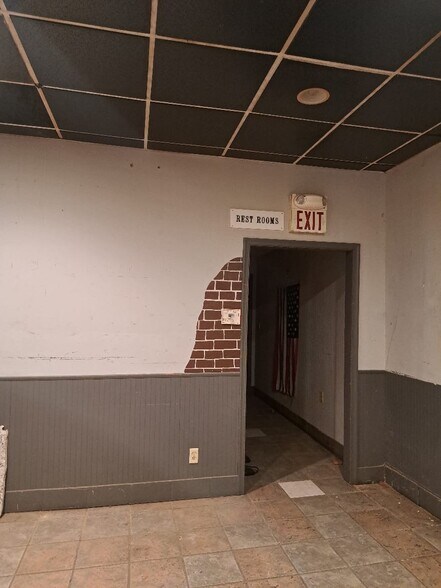42 Market St, Bangor, PA à louer - Photo de l’immeuble – Image 3 sur 18