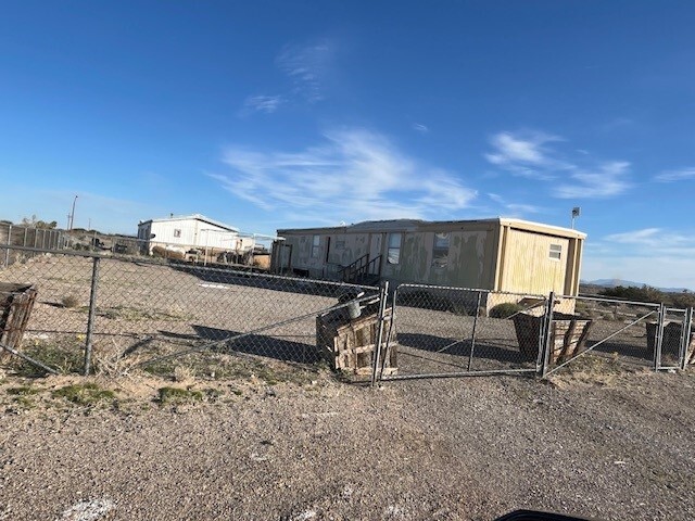 8335 S Nevada Highway 373, Amargosa Valley, NV à vendre - Photo de l’immeuble – Image 3 sur 5