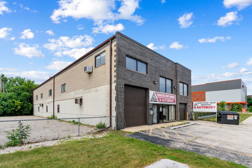 1765 Busse Hwy, Des Plaines, IL à vendre - Photo de l’immeuble – Image 3 sur 17