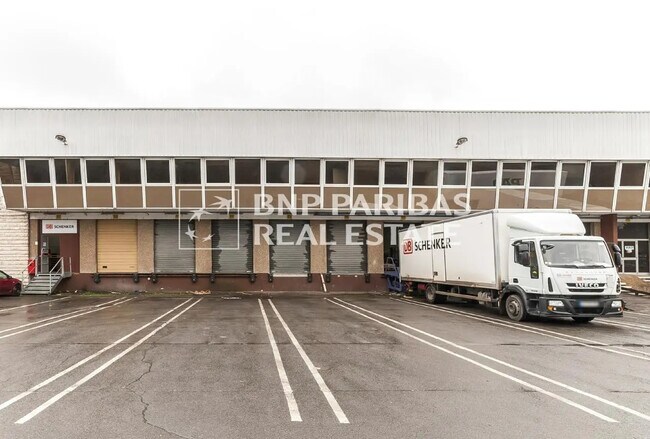 Plus de détails pour Bureau, Industriel/Logistique à louer