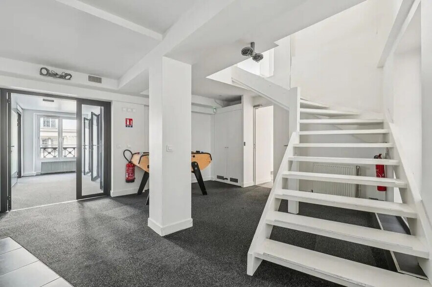 3 Rue De La Bourse, Paris à louer - Photo de l’immeuble – Image 1 sur 12