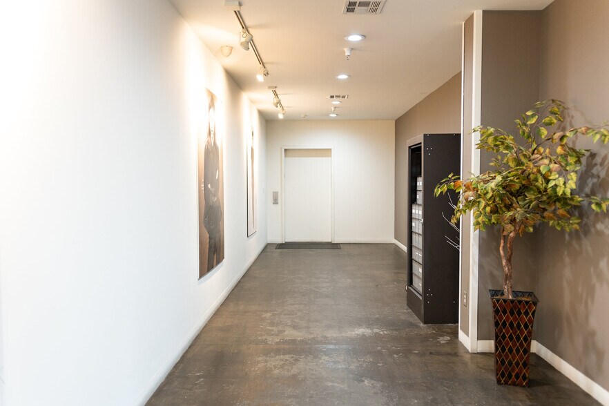 1800 Essex St, Los Angeles, CA à louer - Photo intérieure – Image 3 sur 43