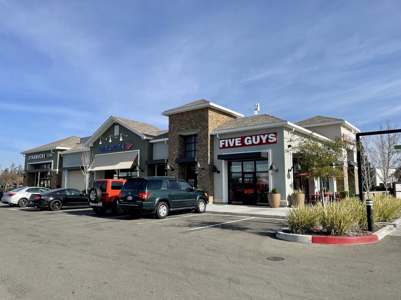 Hesperian Blvd, Hayward, CA à louer - Photo de l’immeuble – Image 1 sur 4