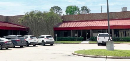 9777 W Gulf Bank Rd, Houston, TX à louer - Photo de l’immeuble – Image 1 sur 2