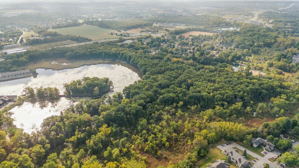 330 Indian Boundary Rd, Chesterton, IN à vendre - Aérien – Image 3 sur 16