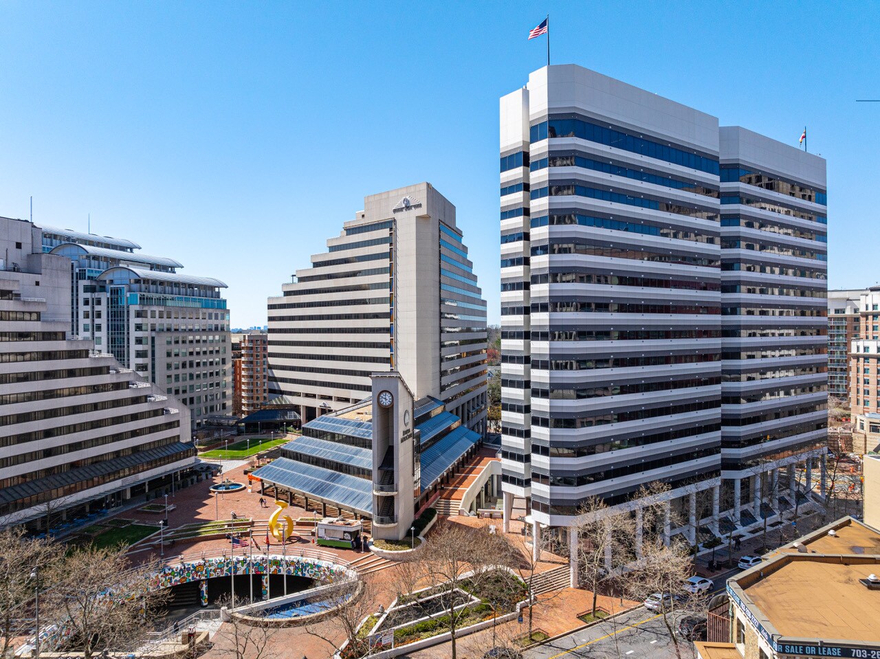 7500 Old Georgetown Rd, Bethesda, MD à louer Photo principale– Image 1 sur 32