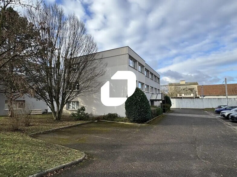 2 Rue De L'Expansion, Erstein à louer - Photo de l’immeuble – Image 1 sur 4