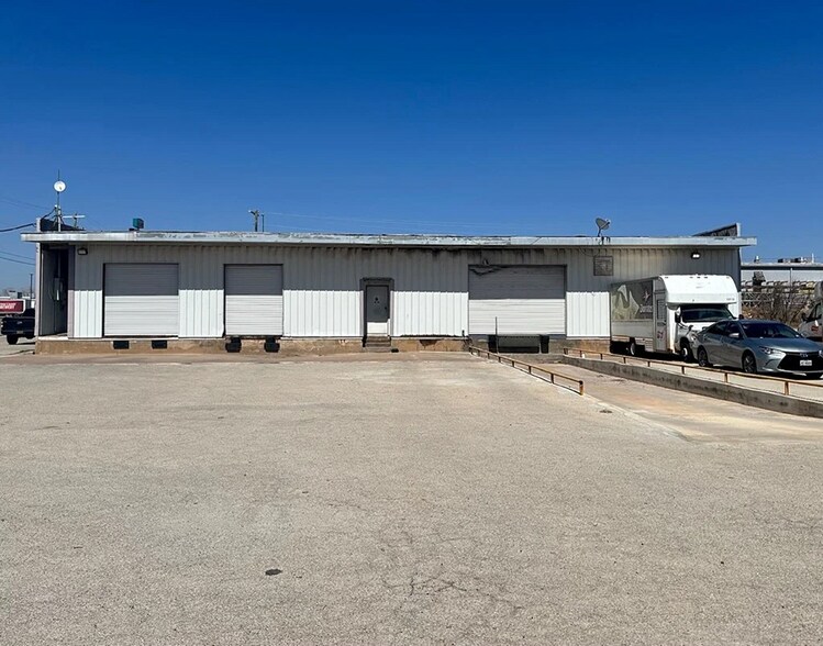 200 E Florida Ave, Sweetwater, TX à vendre - Photo de l’immeuble – Image 3 sur 3