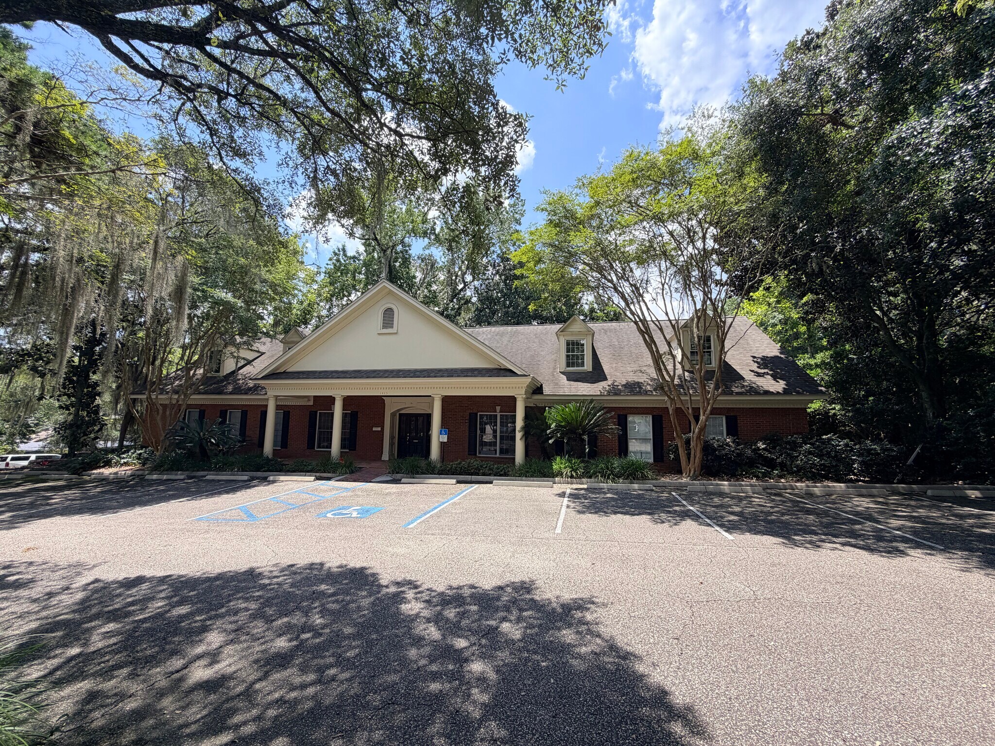1415 E Piedmont Dr, Tallahassee, FL à louer Photo de l’immeuble– Image 1 sur 7