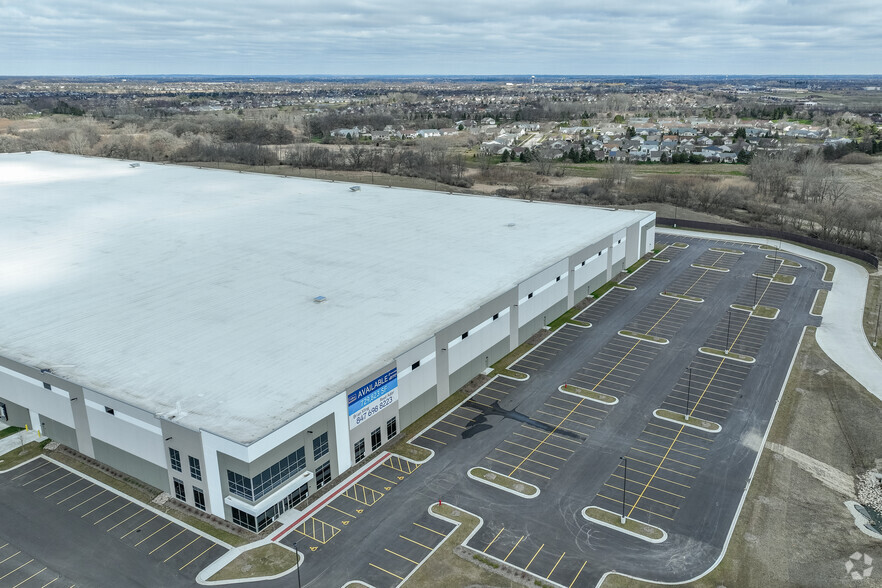 12150 Jim Dhamer Dr, Huntley, IL à louer - Aérien – Image 2 sur 8