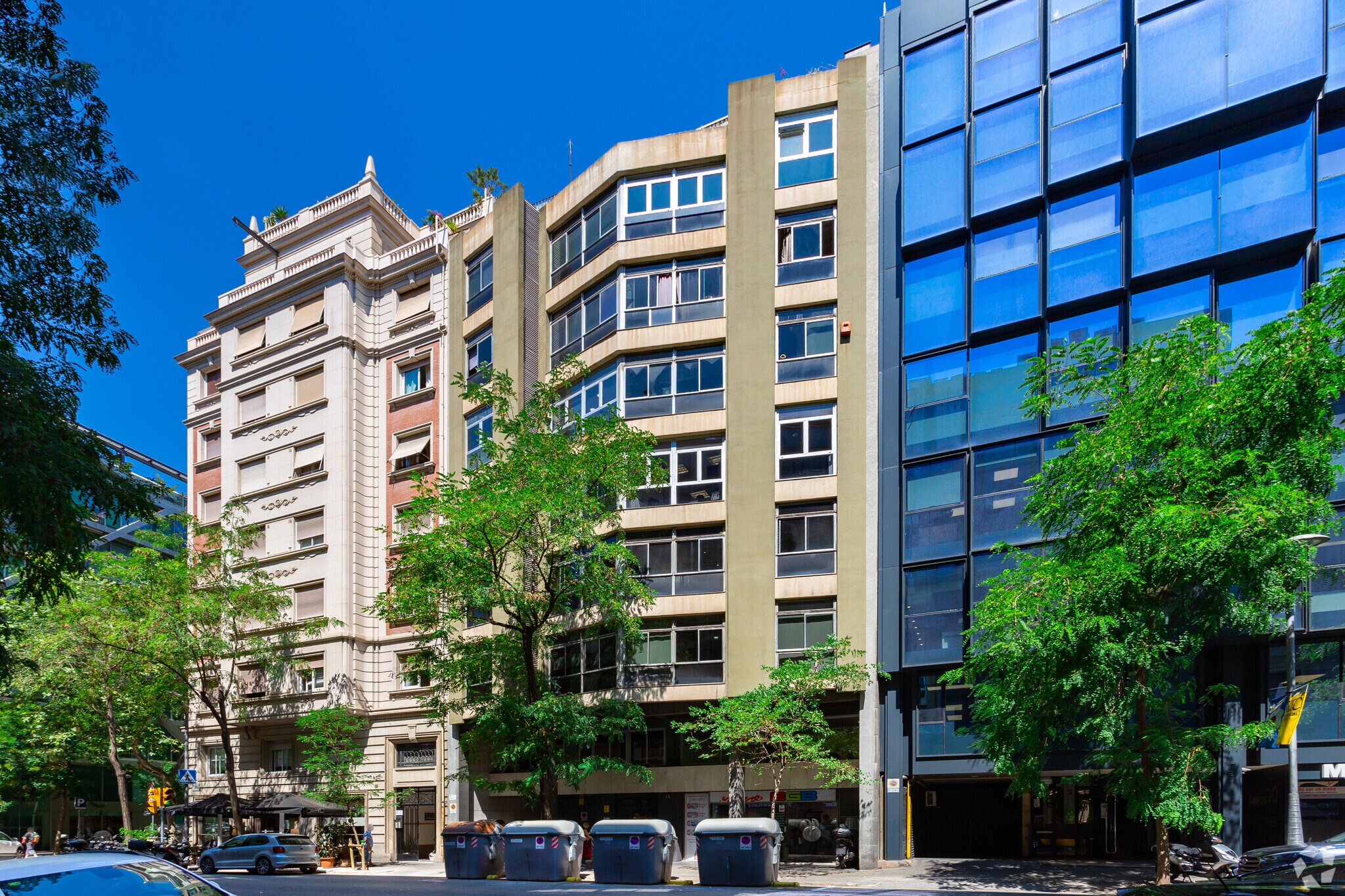 Bureau dans Barcelone, Barcelona à louer Photo principale– Image 1 sur 7