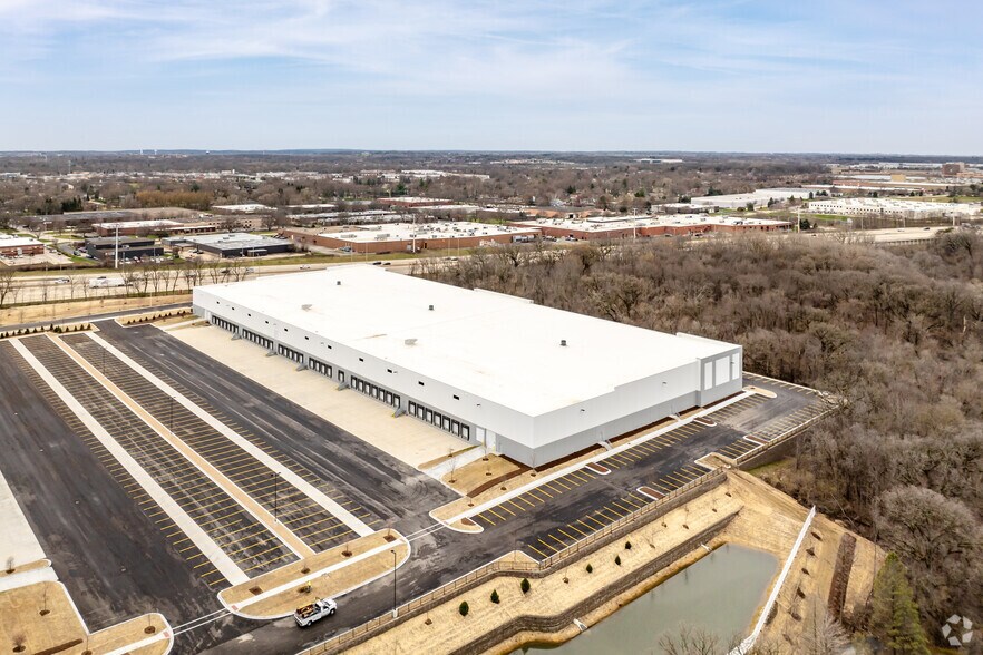 1120 Tollgate Rd, Elgin, IL à louer - Aérien – Image 2 sur 9