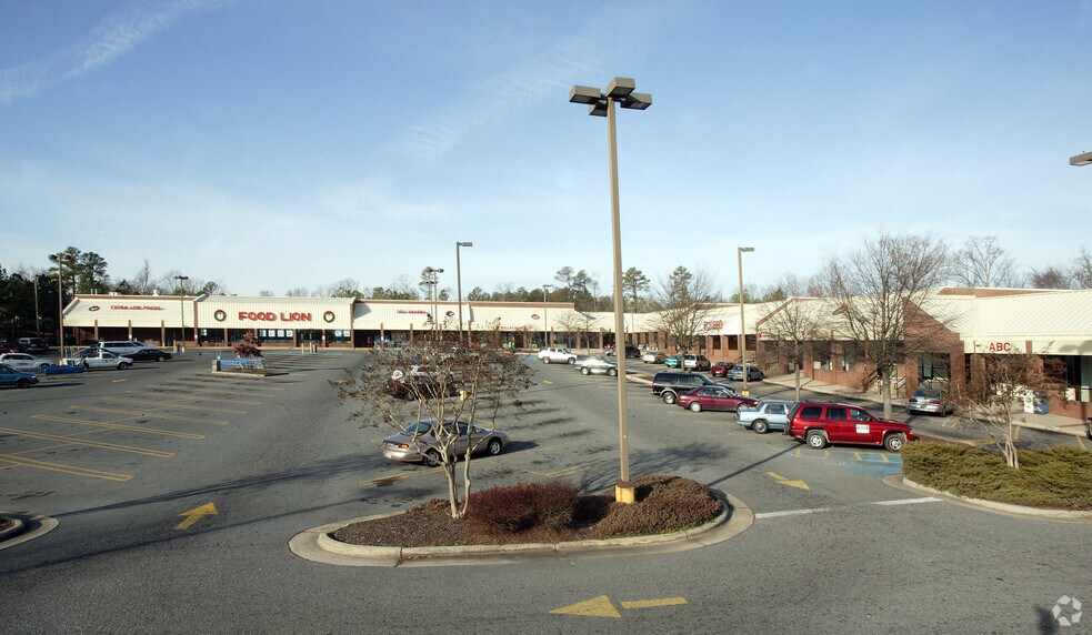1601 Cross Link Rd, Raleigh, NC à louer - Photo de l’immeuble – Image 3 sur 12