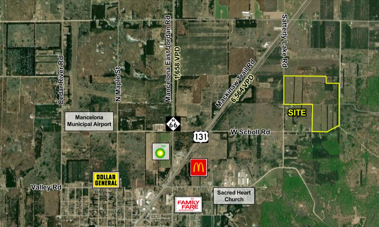 Scholl & Satterly Lake Rd, Mancelona, MI à vendre Photo principale– Image 1 sur 3