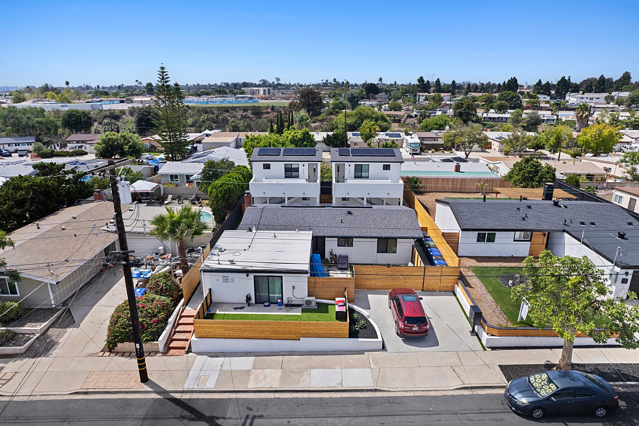 3346 Lockwood Dr, San Diego, CA à vendre Photo principale– Image 1 sur 23