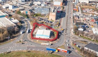 Plus de détails pour Tenax Rd, Manchester - Industriel/Logistique à louer