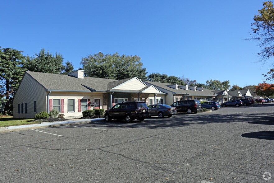 231 Crosswicks, Bordentown, NJ à vendre - Photo principale – Image 1 sur 3