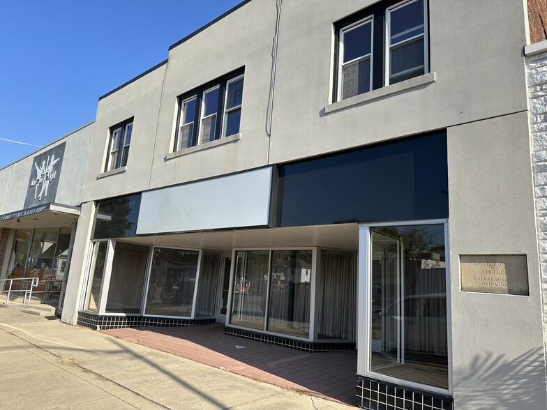 423 W Broadway St, Bradley, IL à louer - Photo de l’immeuble – Image 1 sur 9