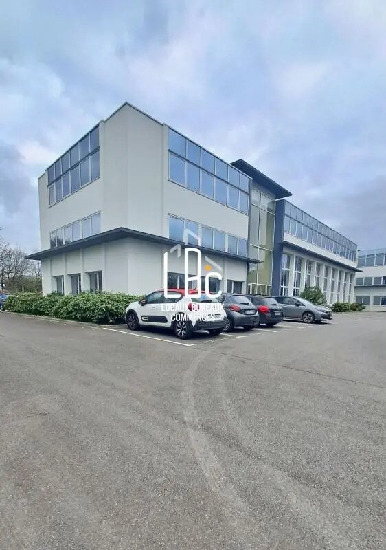 Bureau dans Carquefou à louer Photo de l’immeuble– Image 1 sur 8