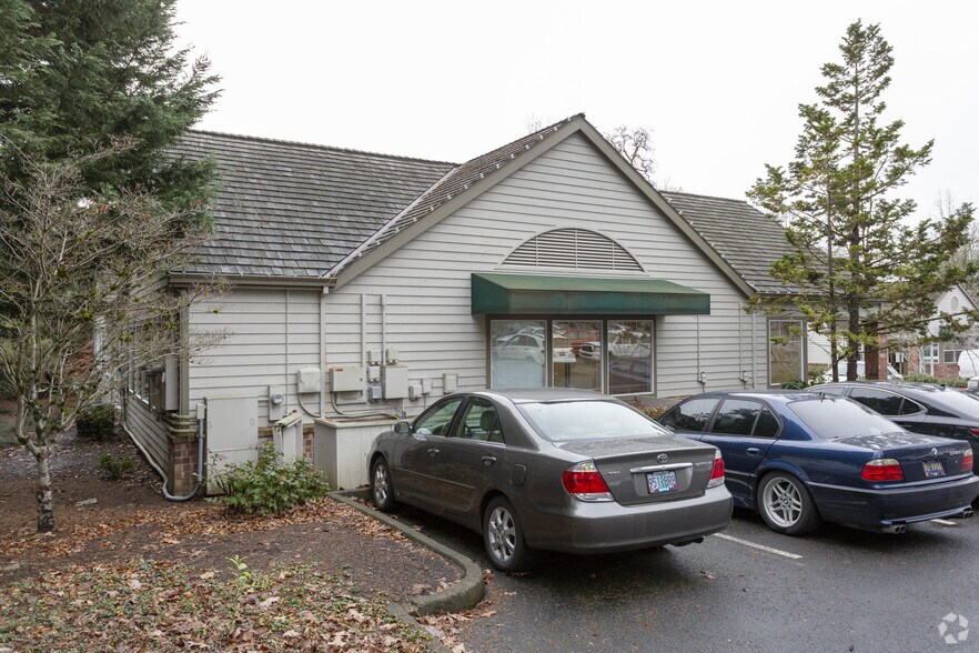14535 Westlake Dr, Lake Oswego, OR à vendre - Photo de l’immeuble – Image 2 sur 3