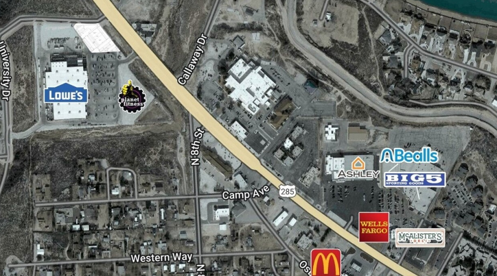 1695 University Dr, Carlsbad, NM à vendre - Aérien – Image 1 sur 1