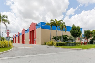Plus de détails pour 13991 SW 143rd Ct, Miami, FL - Industriel/Logistique à louer