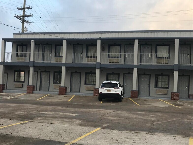 531 Marshall St, Cameron, LA à vendre - Photo de l’immeuble – Image 2 sur 9