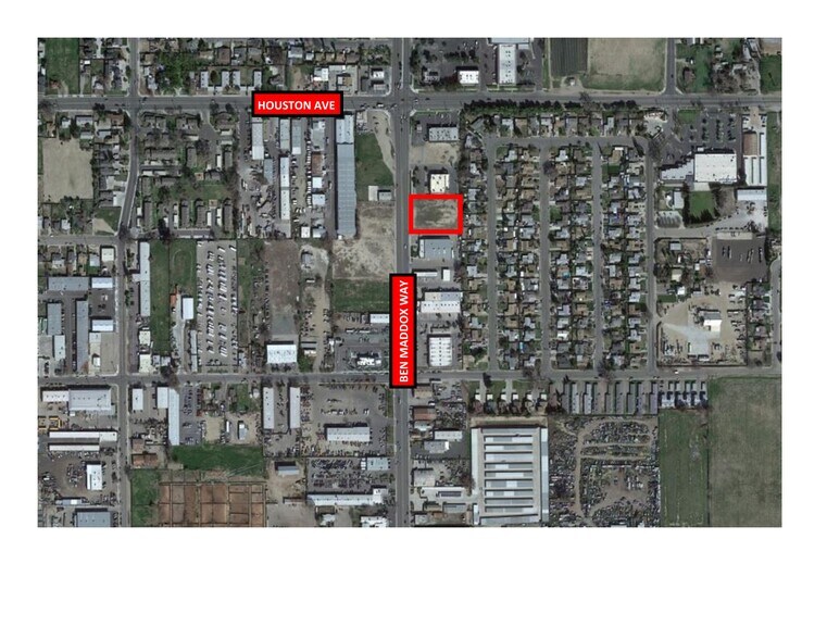 1250 N Ben Maddox Way, Visalia, CA à vendre - Photo de l’immeuble – Image 2 sur 2