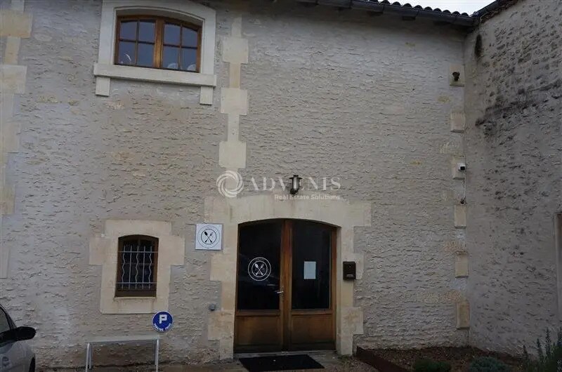 Bureau dans Cognac à louer - Photo de l’immeuble – Image 1 sur 4