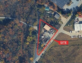Plus de détails pour 895 Township Line Rd, Phoenixville, PA - Industriel/Logistique à louer