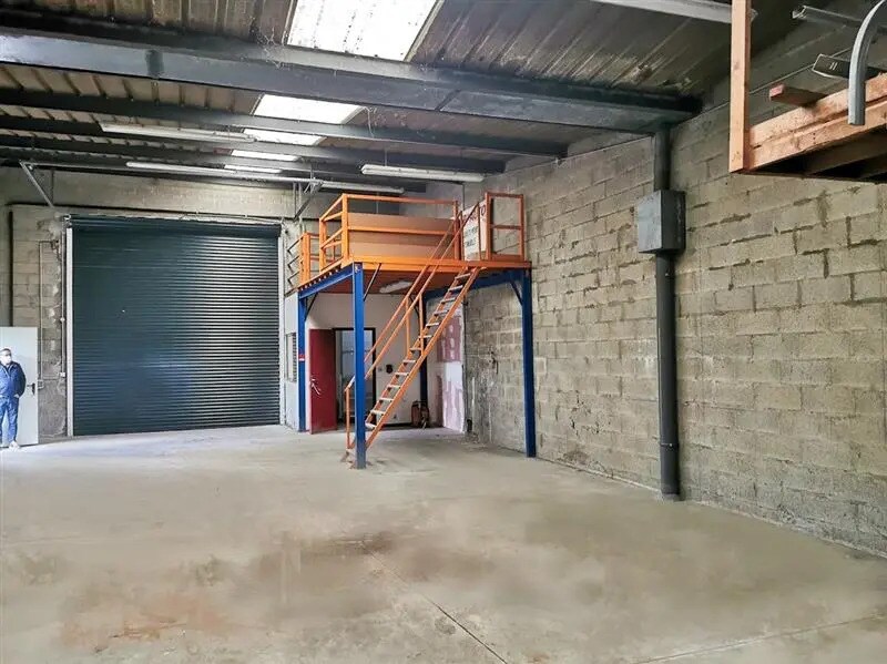 Local d’activités dans Saint-Brieuc à louer Photo intérieure– Image 1 sur 5