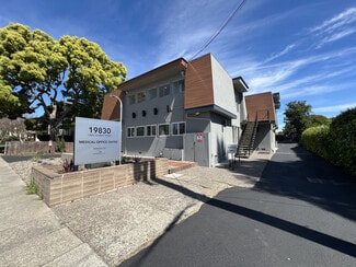 Plus de détails pour 19830 Lake Chabot Rd, Castro Valley, CA - Bureau/Médical à louer