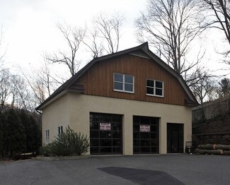 Plus de détails pour 750 Fort Salonga Rd, Northport, NY - Bureau à louer