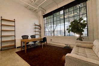 1451-1473 E 4th St, Los Angeles, CA à louer Photo intérieure– Image 1 sur 4