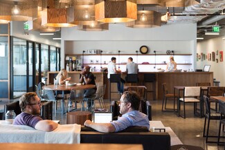 Plus de détails pour 1033 Demonbreun St, Nashville, TN - Coworking à louer
