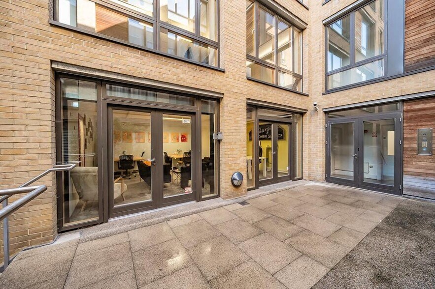 107 Drysdale St, Londres à louer - Photo de l’immeuble – Image 3 sur 13