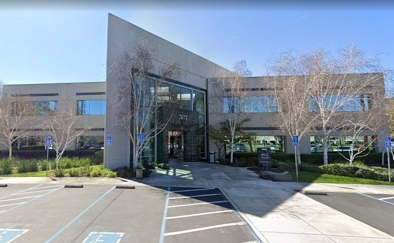 7077 Koll Center Pky, Pleasanton, CA à louer - Photo de l’immeuble – Image 3 sur 6