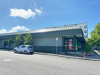 Plus de détails pour 4636 NE 42nd Ave, Portland, OR - Local commercial à louer