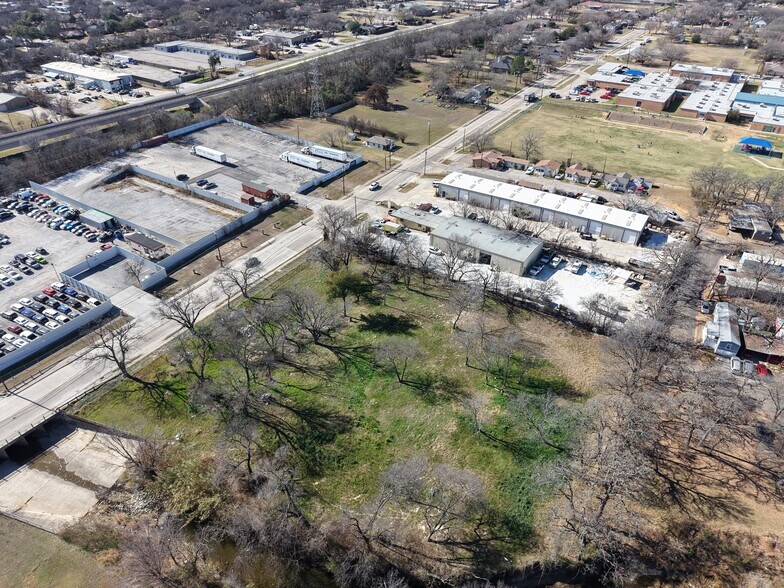 3701-3703 Jackson St, Irving, TX à vendre - Photo de l’immeuble – Image 2 sur 5