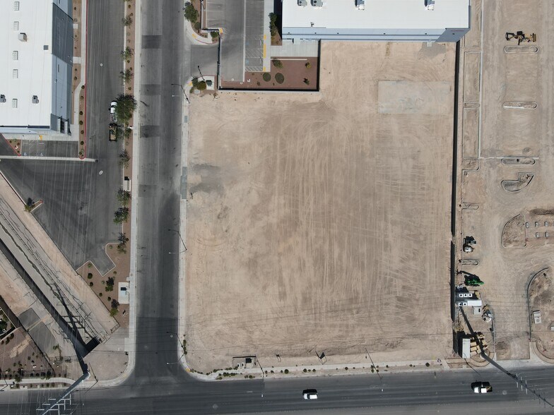 5800 Edmond Street St, Las Vegas, NV à vendre - Photo de l’immeuble – Image 3 sur 6