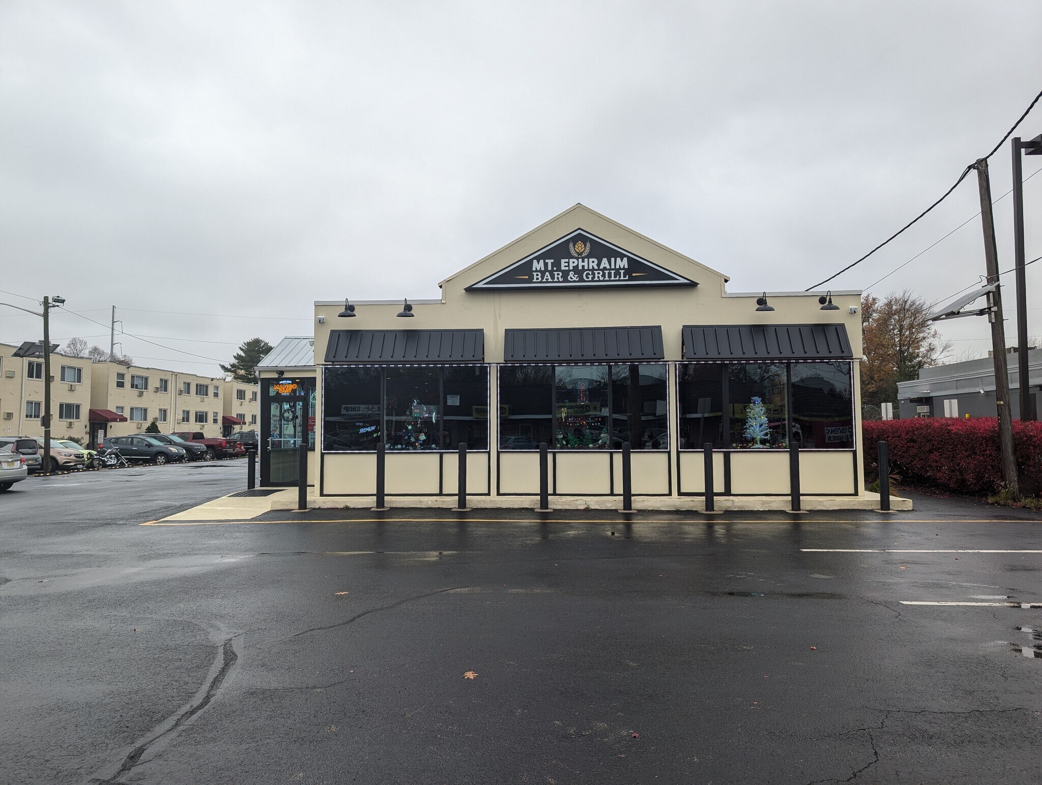 267 S Black Horse Pike, Mount Ephraim, NJ à vendre Photo principale– Image 1 sur 10