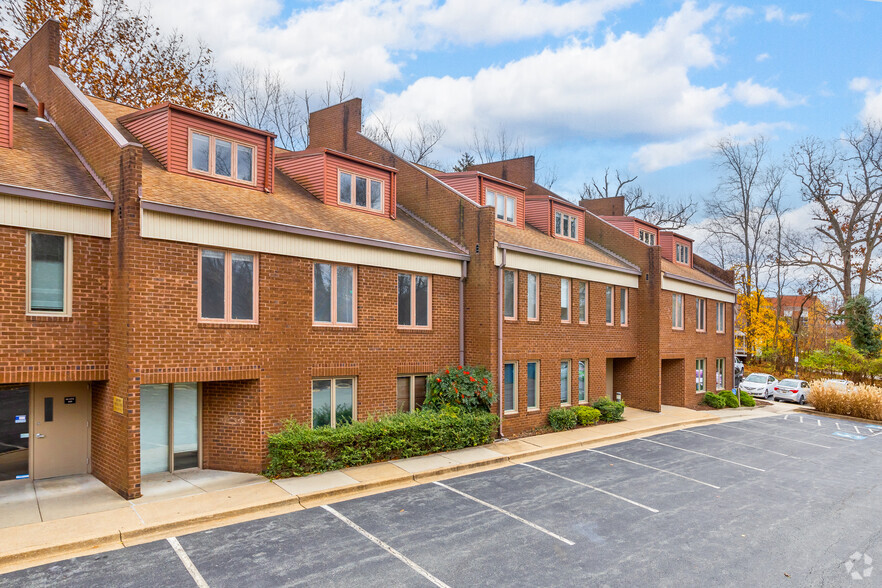 401 E Jefferson St, Rockville, MD à louer - Photo principale – Image 1 sur 22