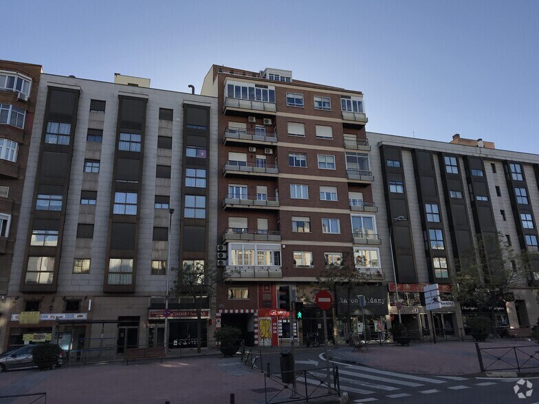 Calle De Sor Ángela De La Cruz, 39, Madrid, Madrid à louer - Photo de l’immeuble – Image 2 sur 2