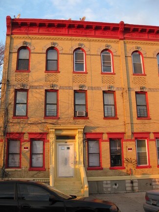 Plus de détails pour 17-19 Hill St, Brooklyn, NY - Logement à vendre