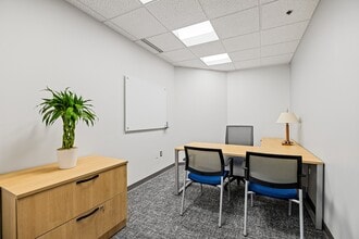 755 W Big Beaver Rd, Troy, MI à louer Photo intérieure– Image 1 sur 1