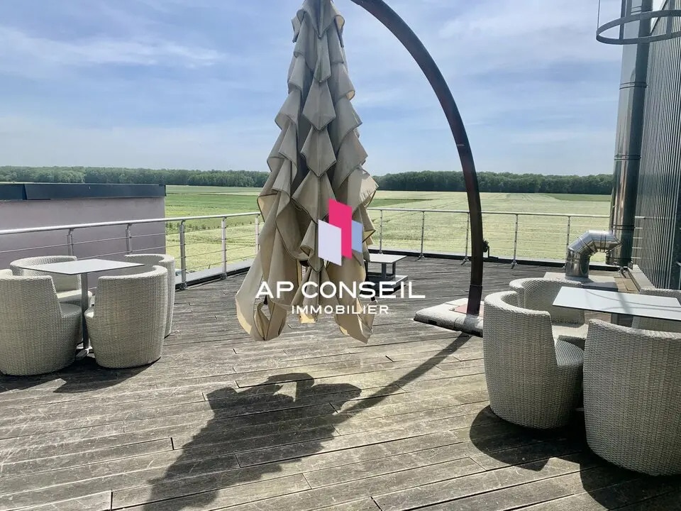 Bureau dans Les Alluets-le-Roi à louer Photo principale– Image 1 sur 12