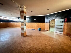 Local commercial dans Alcobendas, Madrid à louer Photo intérieure– Image 1 sur 8