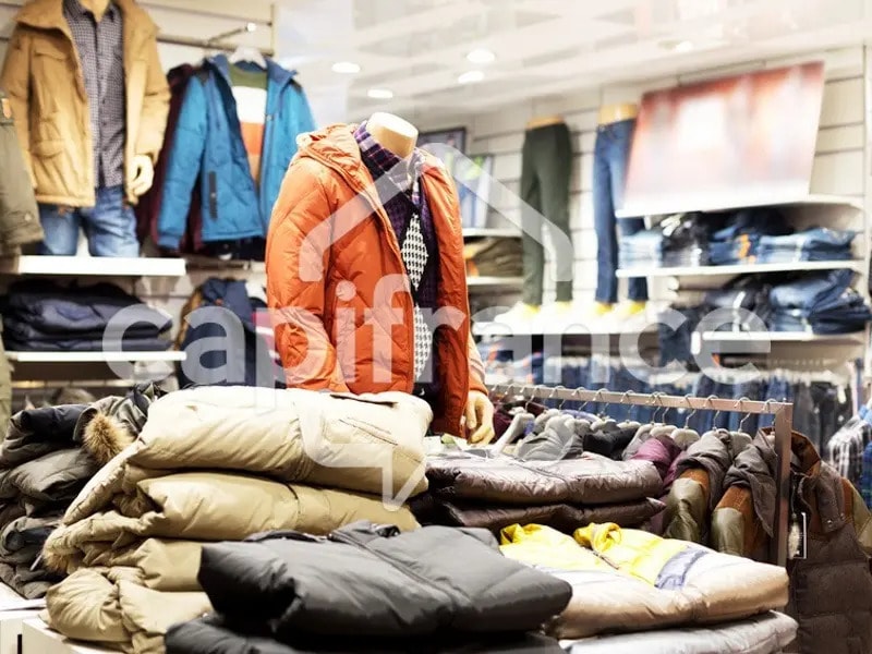 Local commercial dans Saumur à louer Photo principale– Image 1 sur 8