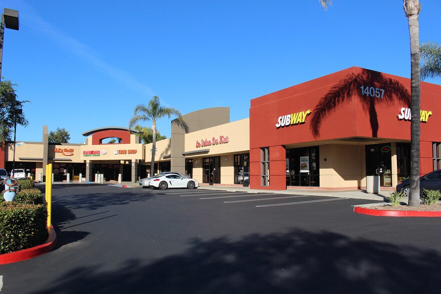 14057-14077 Stowe Dr, Poway, CA à louer - Photo de l’immeuble – Image 1 sur 5