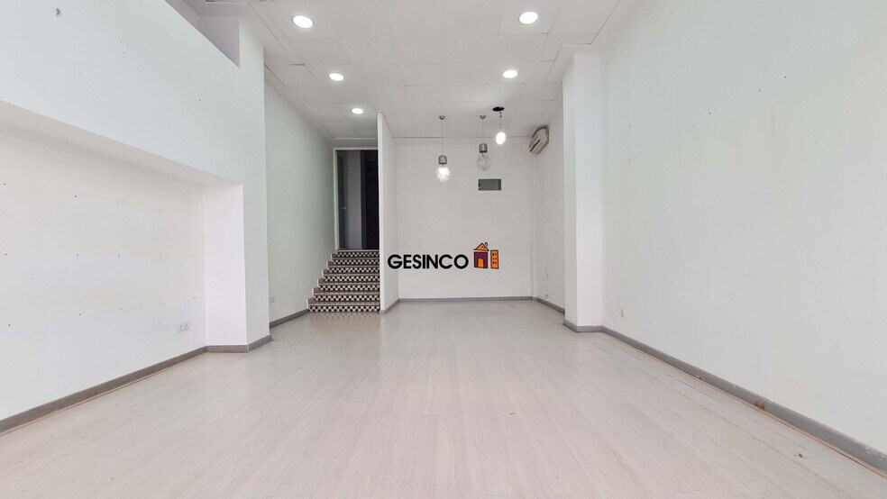 Local commercial dans Ontinyent, Valencia à louer - Photo de l’immeuble – Image 1 sur 7